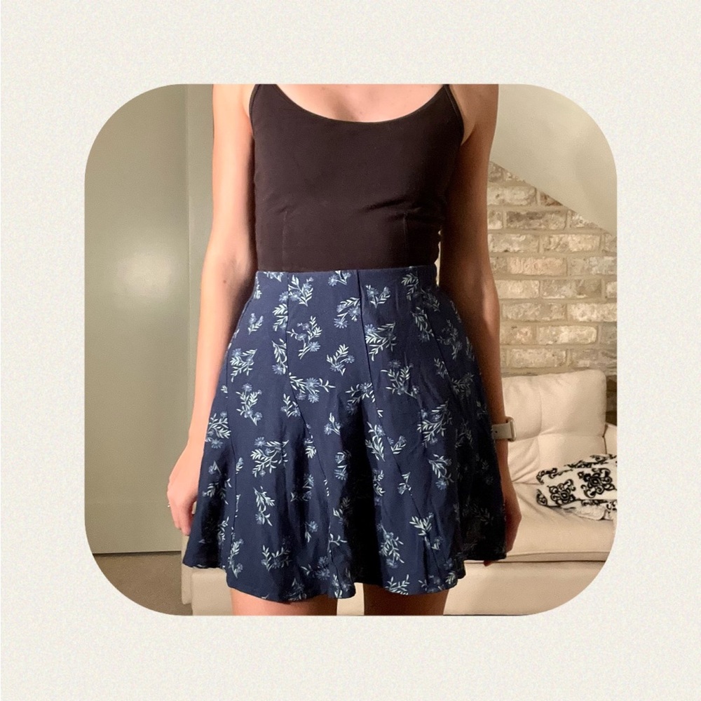 Navy blue American eagle skirt